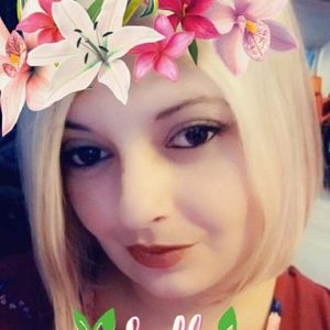 Meet your Posher, Nikki